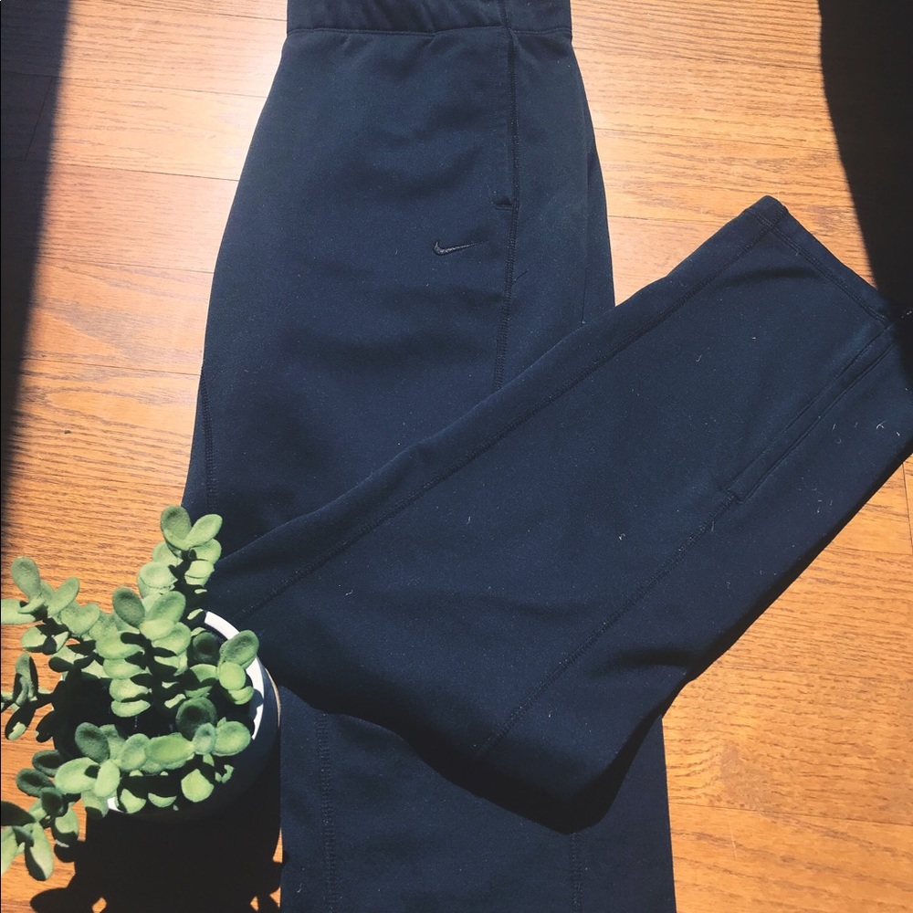 Nike thermafit sweats